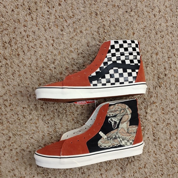 Vans Rattlesnake and Checkerboard High-Tops Size 10.5 US Mens, 12 US Women - Picture 3 of 9